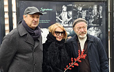 На Арбате прошло открытие фотовыставки «След кометы»